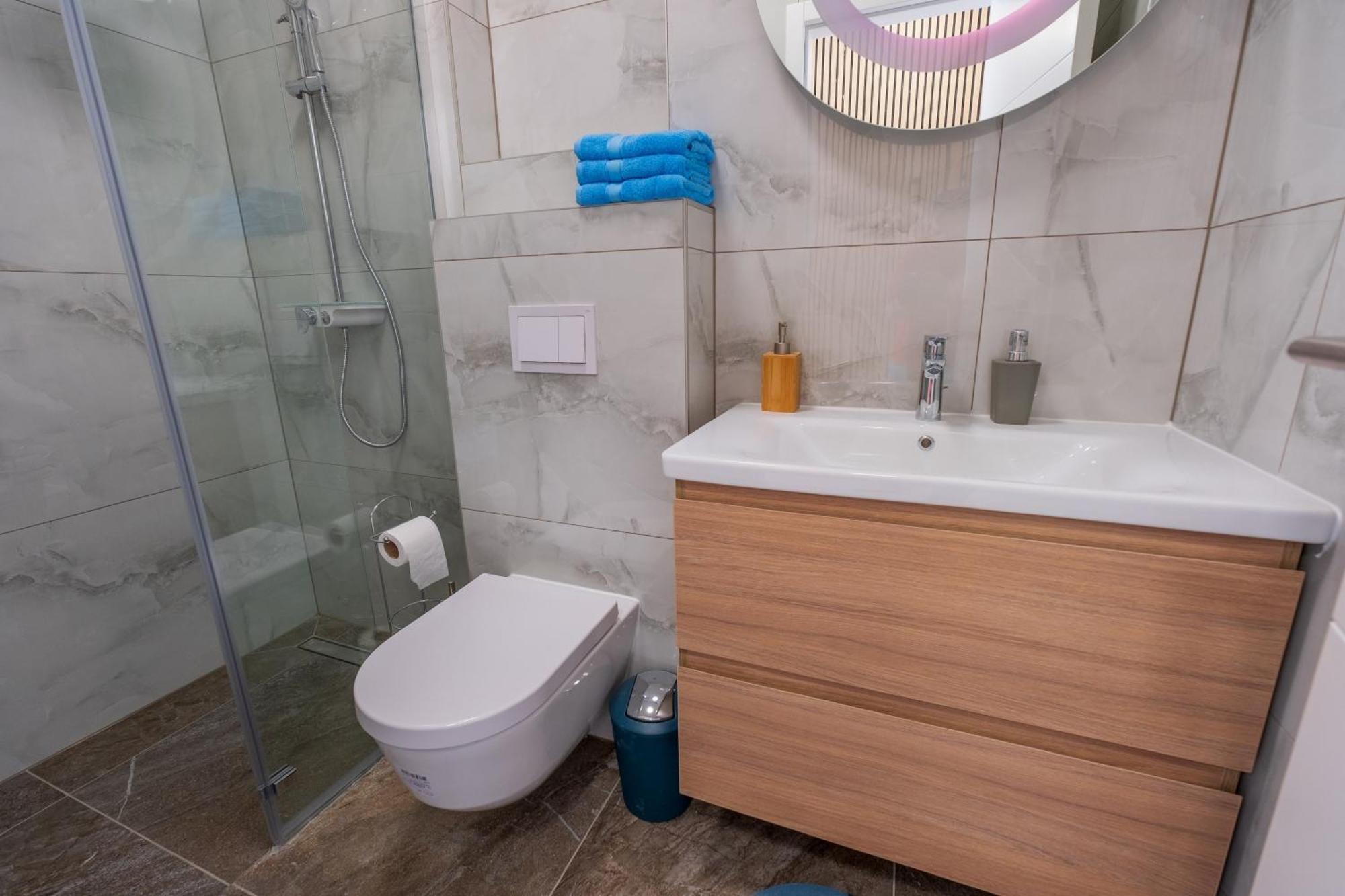 Three-Bedroom Premium Holiday Home Atmosfera With Private Pool&Sauna Водице Екстериор снимка