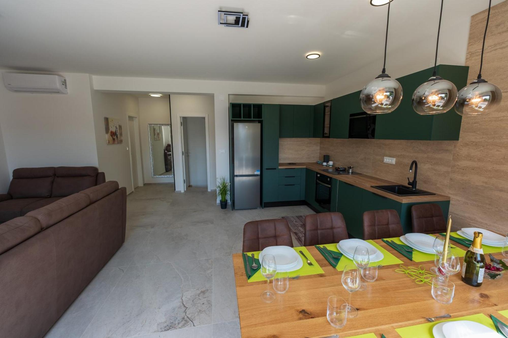 Three-Bedroom Premium Holiday Home Atmosfera With Private Pool&Sauna Водице Екстериор снимка